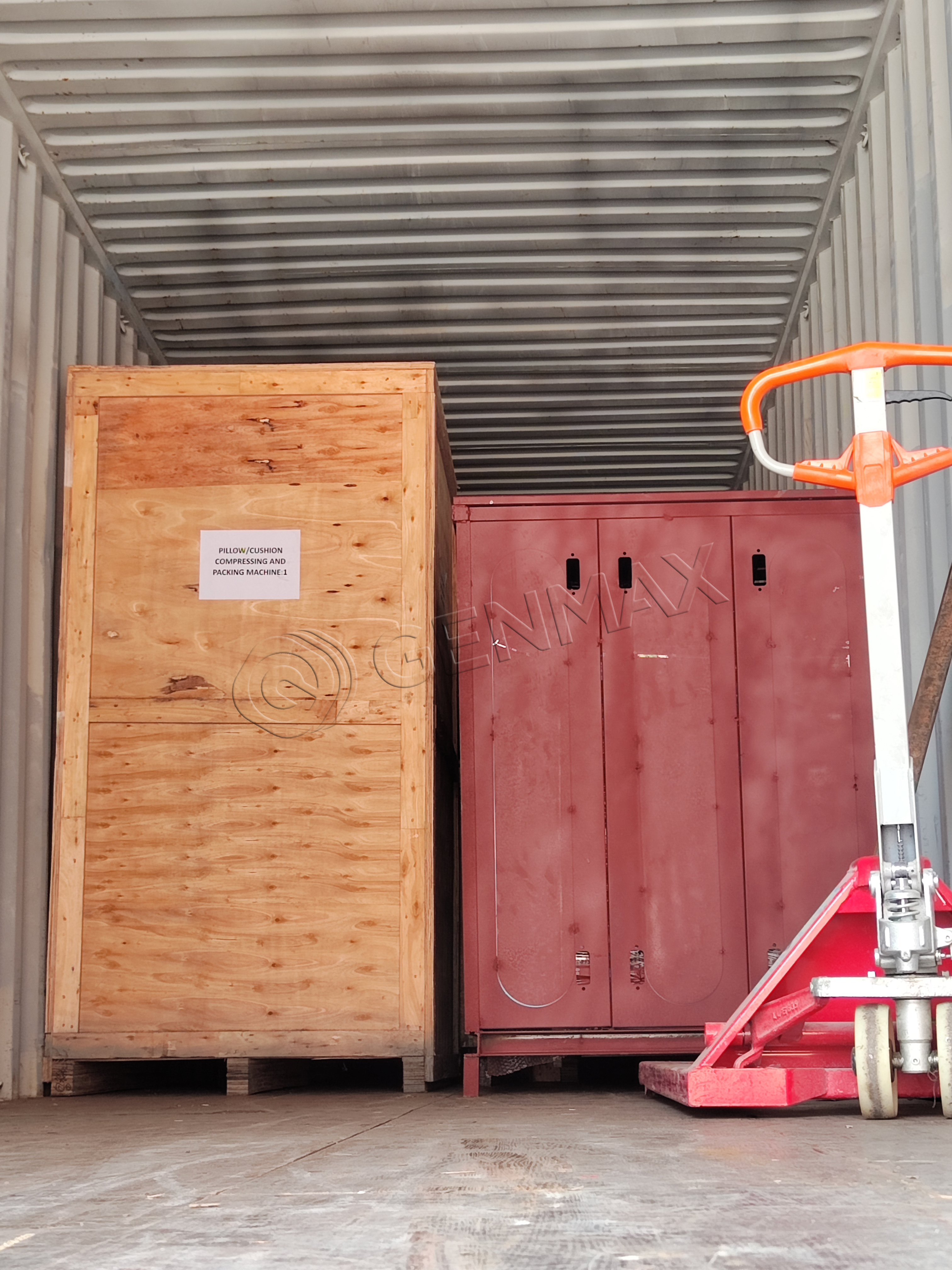 GENMAX-MATTRESS QUILTING&SPONGE MACHINE4 (3)