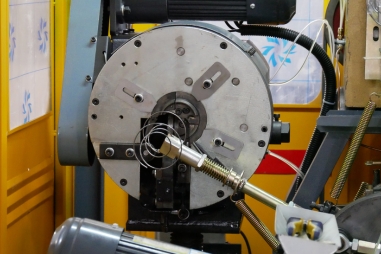 Precision Knotting Technology