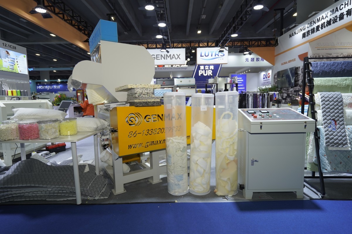 GENMAX-Foam-Crushing-Machine-at-guangzhou-CIFF-2026-2.JPG