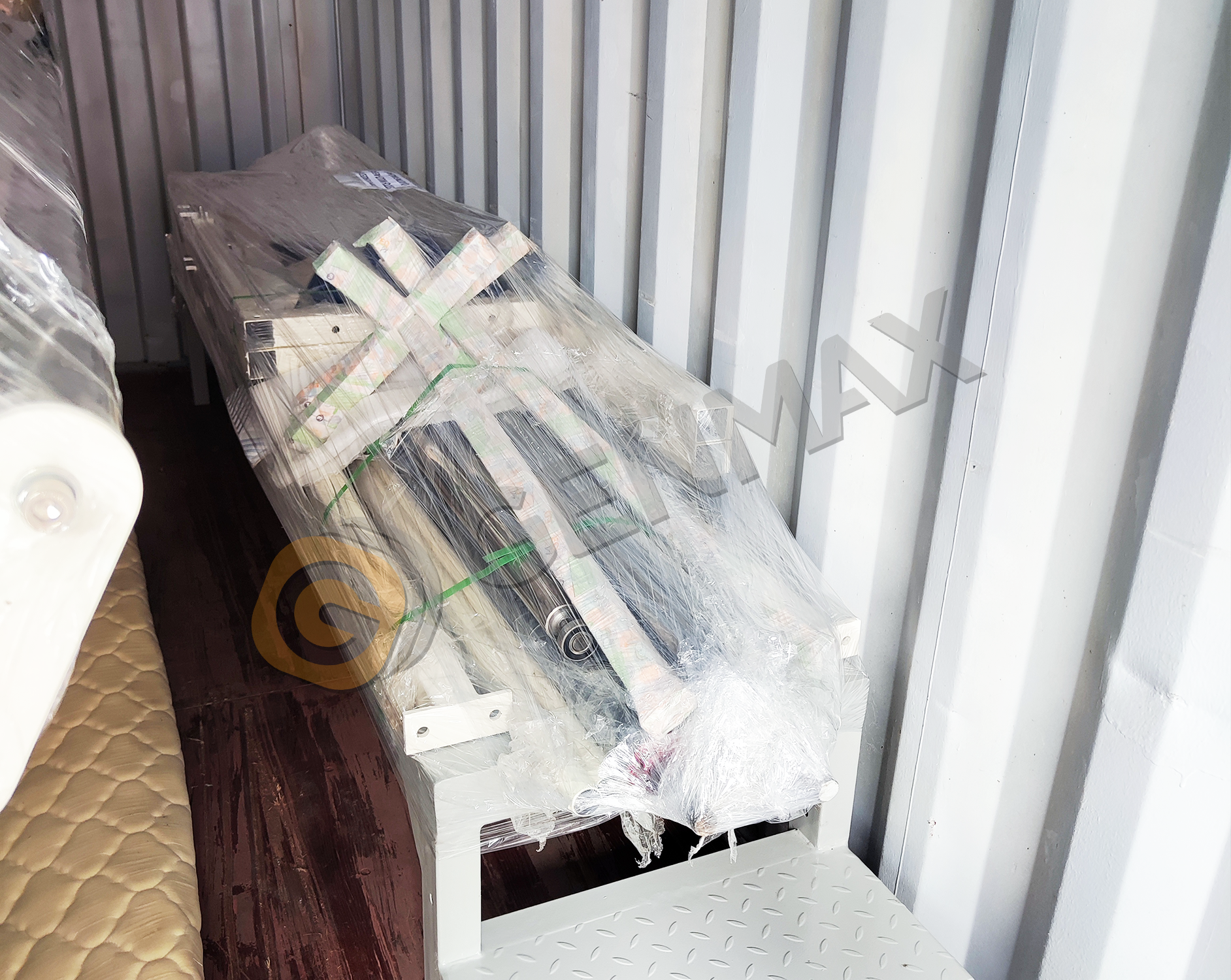 Multifunction Flanging Machine&Computerized Chain Stitch Multi-needle Quilting Machine